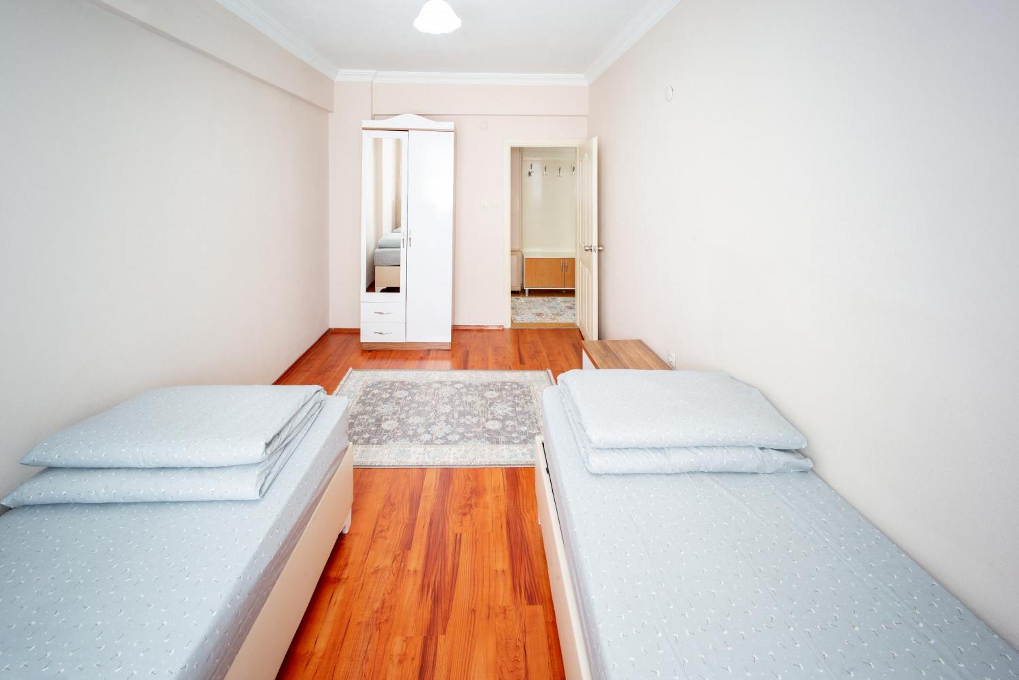Kent Apartment