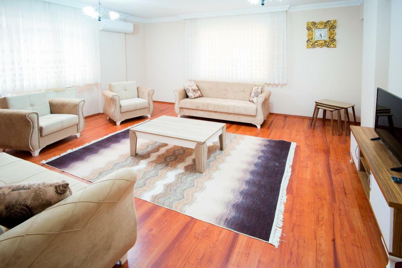 Apartment Kent