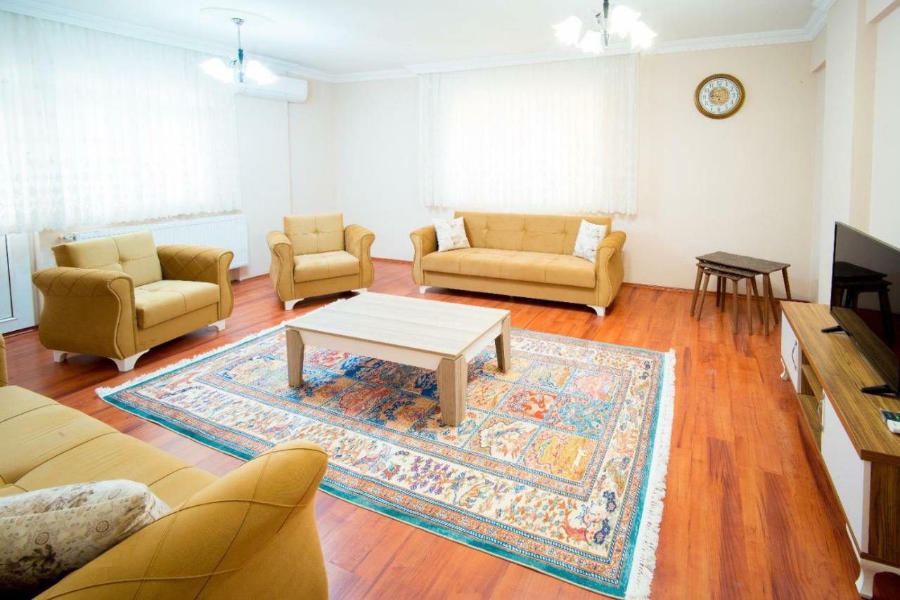 Apartment Kent
