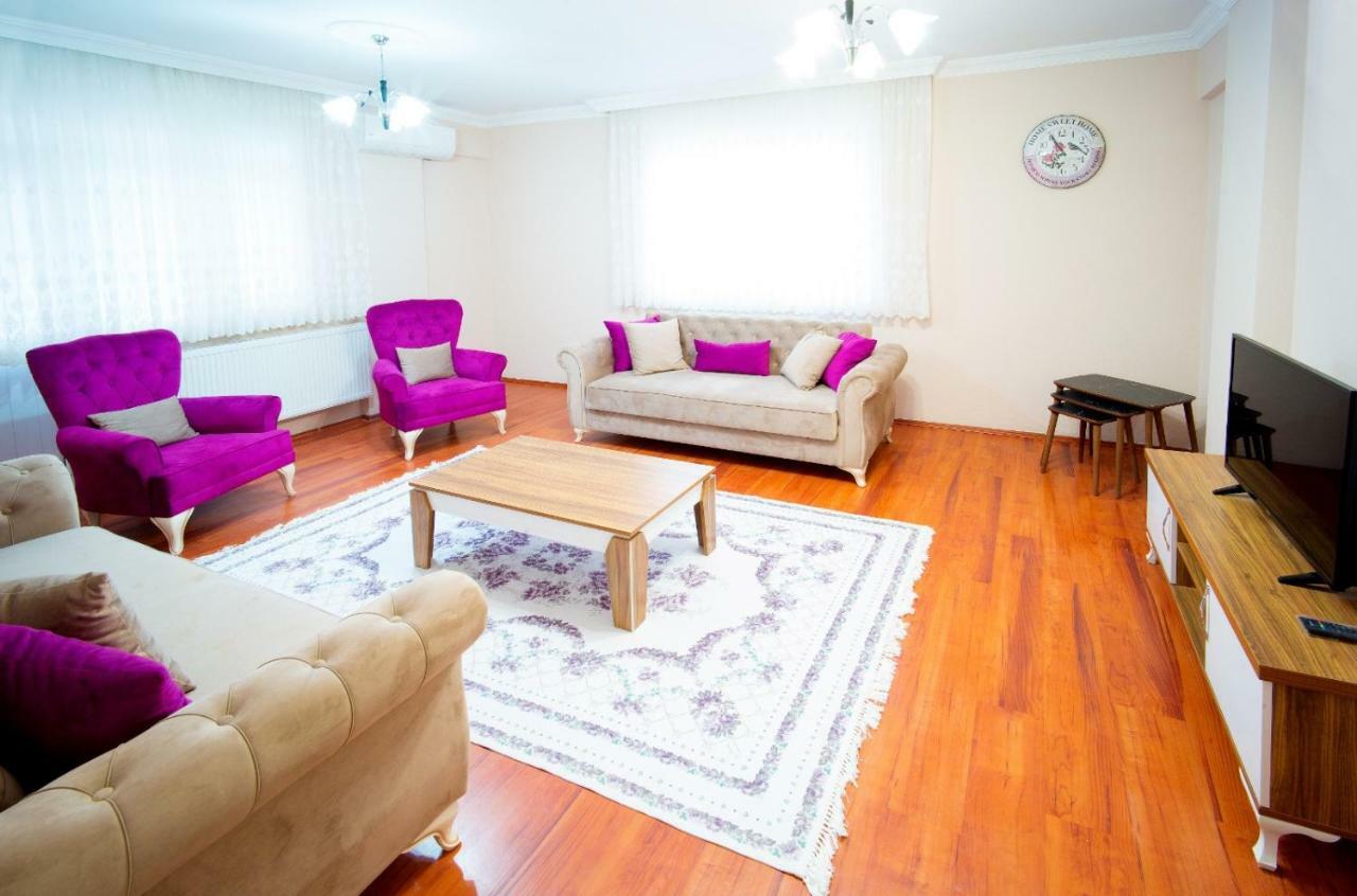 Kent Apartment *